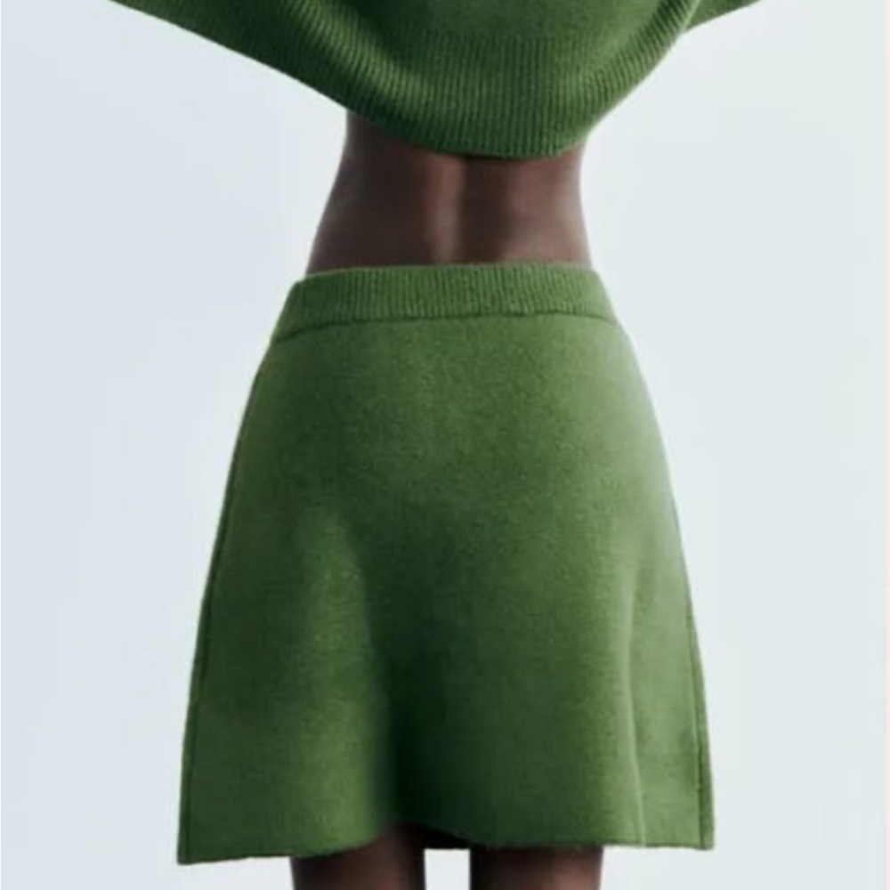 Zara Green Mini Knit Skirt